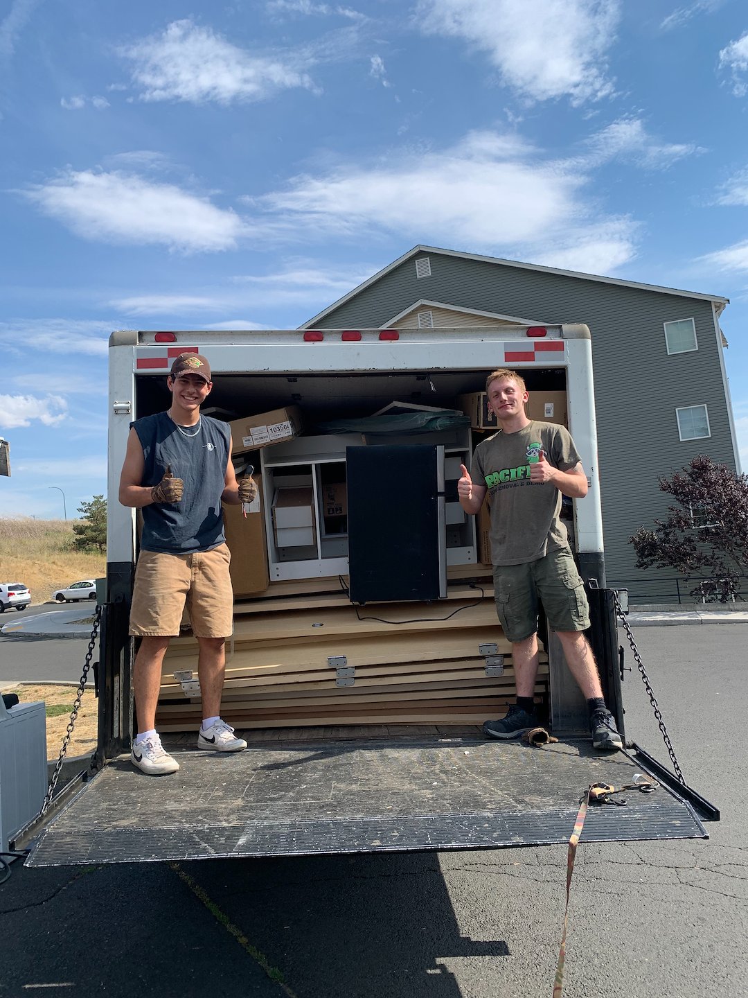 Apartment Complex Junk Removal In Pullman