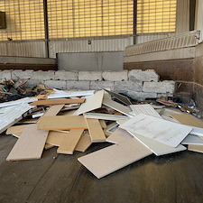 Apartment-Complex-Junk-Removal-In-Pullman 0