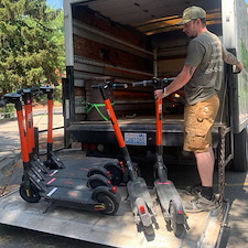 Bird-Electric-Scooter-Delivery-in-Pullman-WA 0