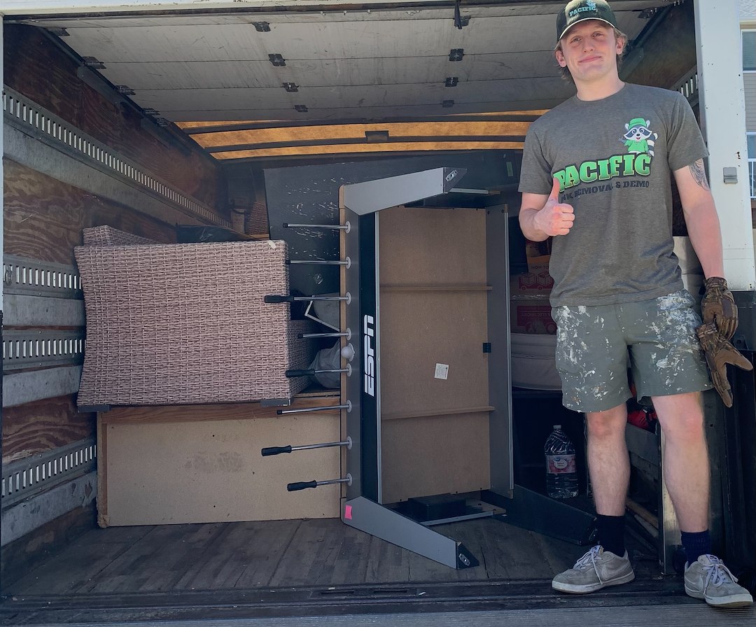 Garage Junk Removal in Pullman