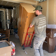 Garage-Junk-Removal-in-Pullman 0